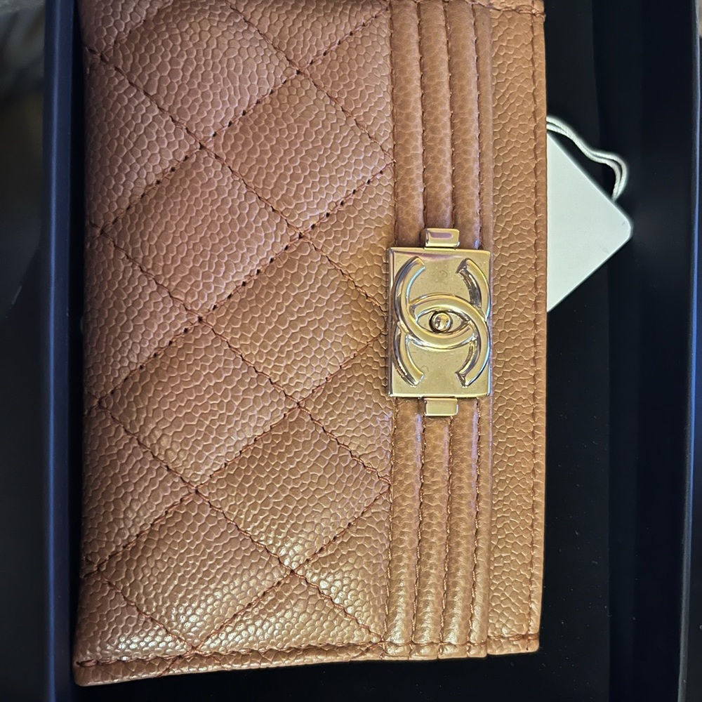 ‼️SOLD‼️ CHANEL BOY CARD HOLDER
